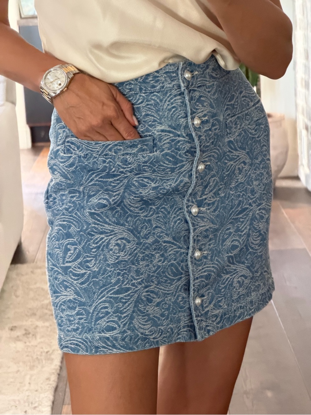 Avec Les Filles jeans Textured Button-Front Mini Skirt